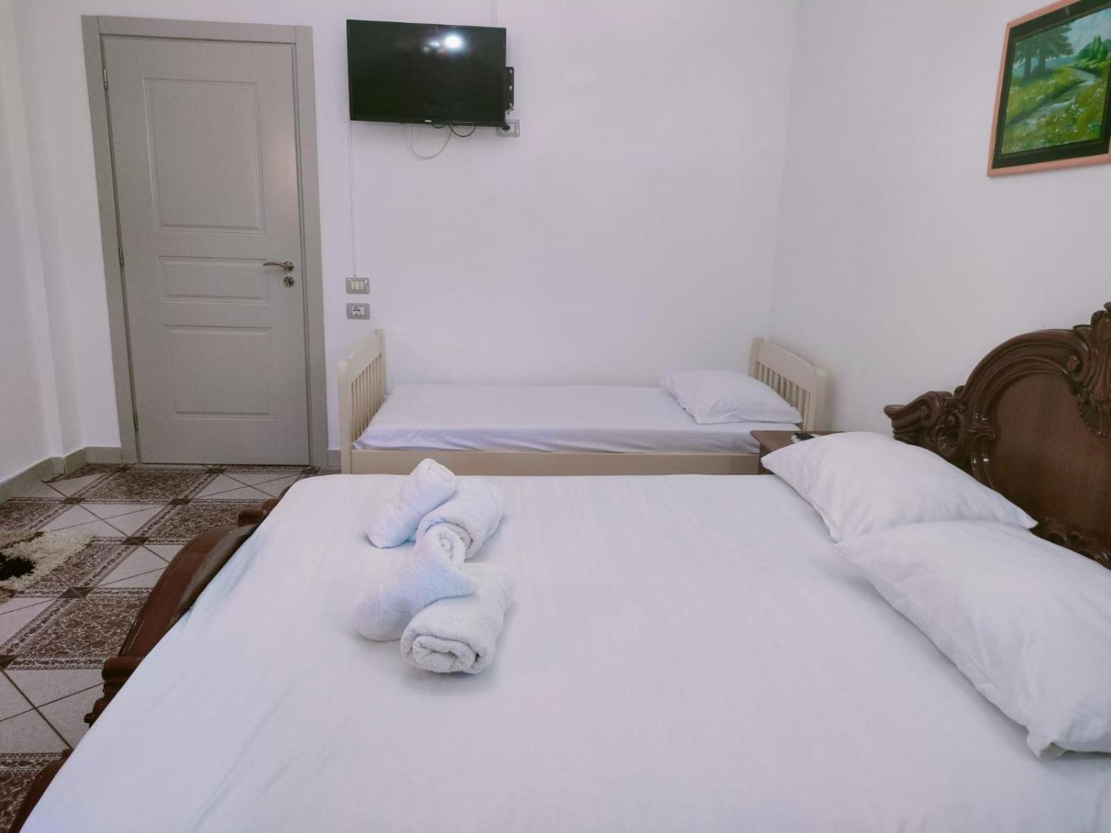 Beta Holidays Vlorë Zimmer foto