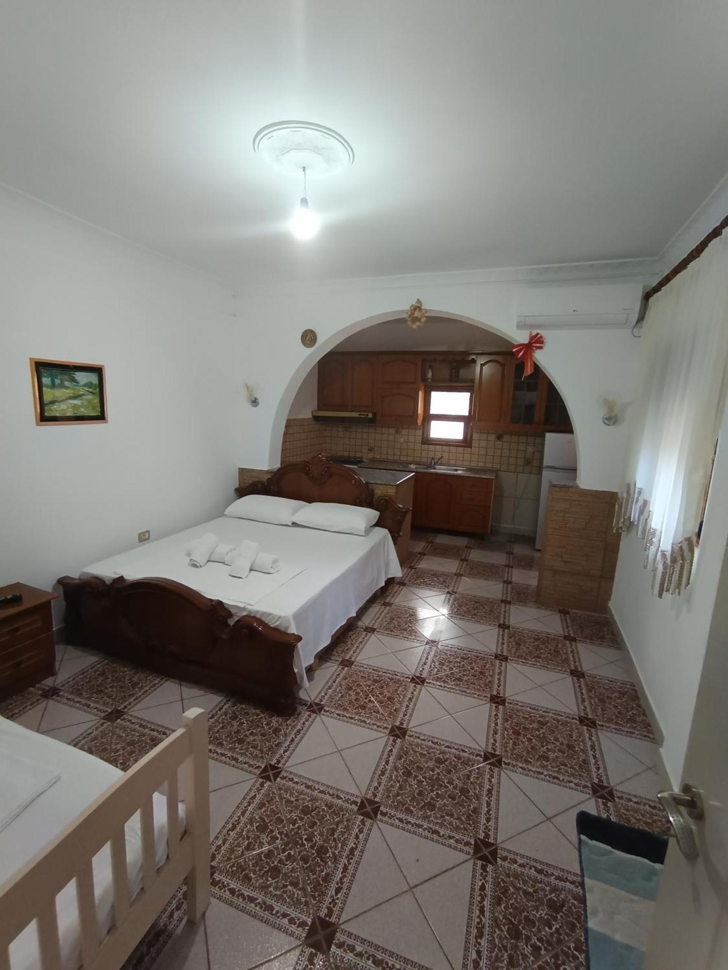 Beta Holidays Vlorë Zimmer foto